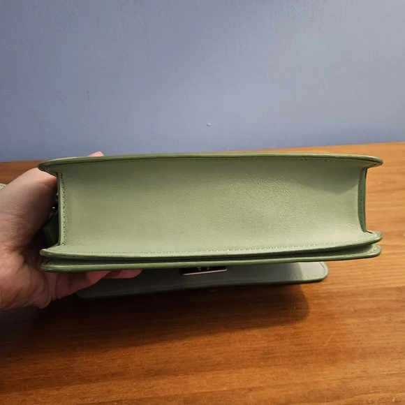 Coach Juno bag in pistachio!